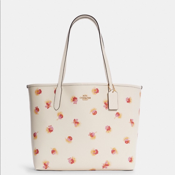 Coach Handbags - HUGE PRICE DROP ‼️ NWT COACH CITY TOTE